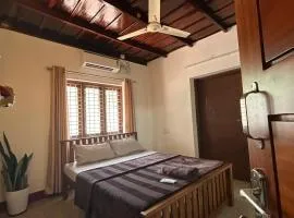 Glanwoods Inn - 2BHK Independent Private house in Mangalore - Pets allowed