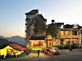 Hotel Golf Links, Mashobra，位于马舍布拉的酒店