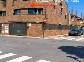 Alojamiento independiente dentro de chalet 3er piso