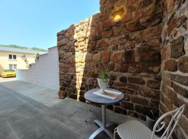 Luxuri&ouml;se Ferienwohnung mit Wellness Oase，位于萨尔堡的Spa酒店