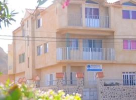 Residencial Sao Miguel，位于Calheta de São Miguel的酒店