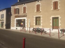 Hôtel Chez Patoche，位于Iteuil的酒店