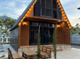 Cottage Eco house，位于科布列季的乡村别墅