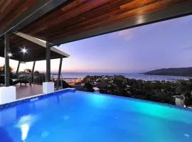 15 Kara - Luxurious Home With Million Dollar Views