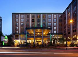 Holiday Inn & Suites Vancouver Downtown by IHG，位于温哥华的酒店