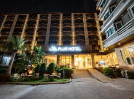 J A Plus Hotel，位于芭堤雅市中心的高尔夫酒店