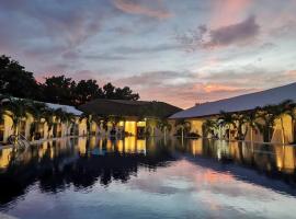 Green Mango Resort，位于Danao的酒店