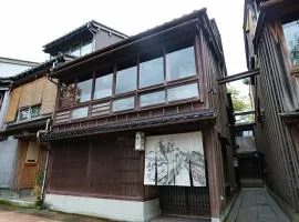 Japanese Machiya kanazawa private villa Asanogawa