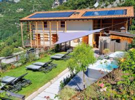 ARPA DI PIETRA - Luxury B&B SPA BIO - Adults Only，位于莫里的酒店