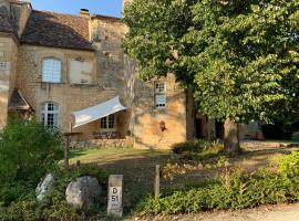 Ch&acirc;teau de Monsac，位于Monsac的带停车场的酒店