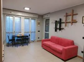 Nico's Home - Fiera Rho Milano - Giardino Box e Wi-Fi veloce