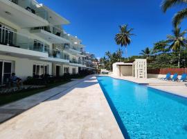 Cristamar Condominium "Cozy Oasis, Adorable"，位于喀巴里特的带泳池的酒店