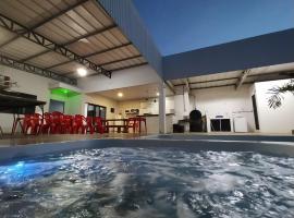 Temporada de Hidro, piscina e casa privativas - Estadia memorável ou Evento, com check-in flexível 15h até madrugada，位于索里苏的酒店