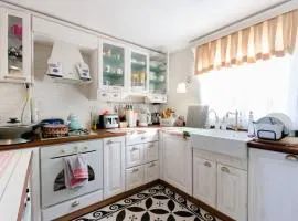 Ödüllü Tarihi Rum Evi Teraslı