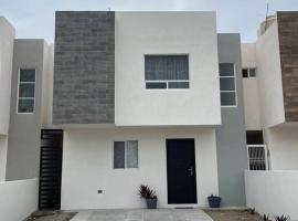 Casa santeli miramar，位于马德罗城的酒店