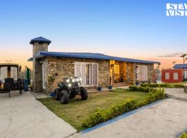 The Enchanted Forest with ATV Bike, Pet Friendly at Jim Corbett by StayVista，位于Kota Bāgh的酒店