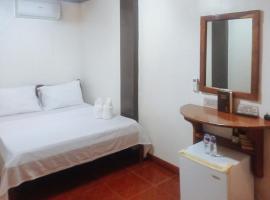 RedDoorz at Amphibi-ko Resort Palawan，位于科隆Coron Town Proper的酒店