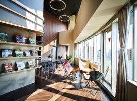 &AND HOSTEL HOMMACHI EAST，位于大阪的酒店