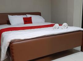 RedDoorz At Hotel Pakem Sari Kaliurang，位于Pakem的酒店
