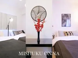 Mishuku Onna 103