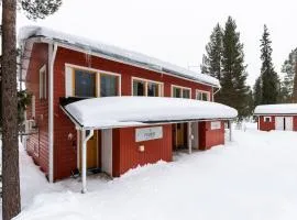 Pyhäkoti Holiday Home