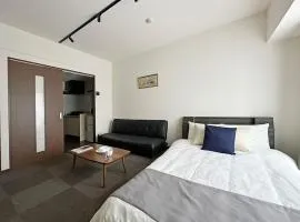 bHOTEL Nagomi - Luxe Apt for 3Ppl City Center