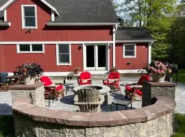 Berkshire Vacation Rentals: Peaceful Post and Beam Loft Sleeps 9