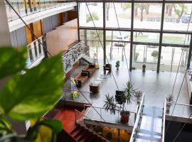 巴塞罗那格伦薇亚菲拉欧洲酒店，位于略夫雷加特河畔奥斯皮塔莱特的酒店