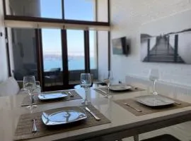 Amplio Loft con MejorVista al Puerto de Valparaiso Servicio HOM 1413