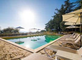 Agriturismo Villa Godenano - Pool&Relax，位于卡斯特利纳-因基安蒂的酒店