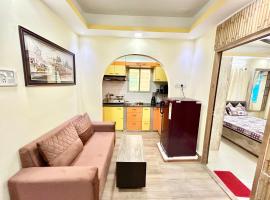 Stylish 1RK Serviced Apartment in Tollygunge，位于加尔各答的酒店