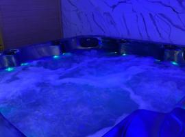 La nuit de rêve Spa privatif Jaccuzi Sauna suite 1，位于Crouy的酒店