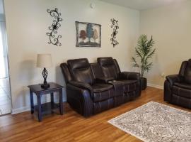 Spacious 3BR 2BA 11 mins away from Cummins Falls State Park!!!，位于库克维尔的酒店