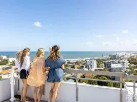 Breezy Kings Beach Apartment with Ocean Views