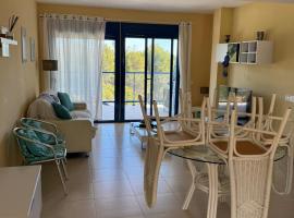 Apartamento calafat，位于卡拉法特的酒店