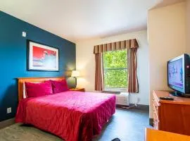 Sierra Vista studio apartment with full kitchen and King Bed