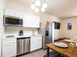 Vistas 116 - Modern luxury amenities sleeps 6