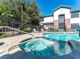 2bd Chandler Apartment