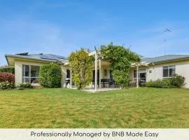 Wren Hill - Dreamy Home with Spectacular Views