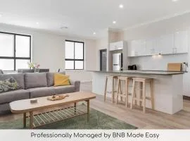 Crooked Lane Apartment - CBD, Stylish & Central