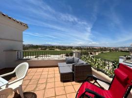 Penthouse with nice golf views - MO6031LT at La Torre Golf Resort，位于Los Tomases的酒店