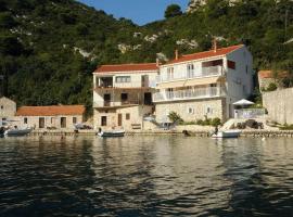 Apartments by the sea Prozurska Luka, Mljet - 22332，位于马拉诺维奇的酒店