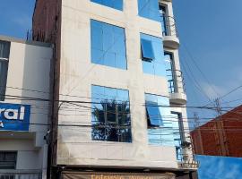 Samaná Hostal，位于塔克纳塔克纳机场 - TCQ附近的酒店