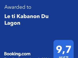 Le ti Kabanon Du Lagon，位于拉萨尔勒班的度假屋