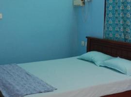 Centaurus Homestay near Trichy Airport，位于蒂鲁奇奇拉帕利的酒店