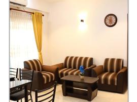 Two Bed Roomed, Fully Furnished & Air Conditioned Apartment with Sea View for Rent at Beach Road, Mount Lavinia，位于拉维尼亚山的酒店