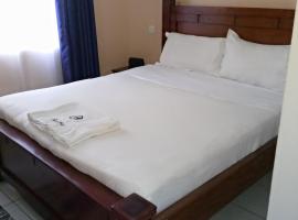 New Carnation Pangani Hotel，位于内罗毕内罗毕乔莫肯雅塔国际机场 - NBO附近的酒店