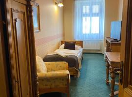 西里西亚咖啡酒店，位于弗里代克-米斯泰克的酒店