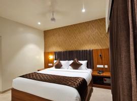 Hotel PL Grand，位于加赖古迪的酒店