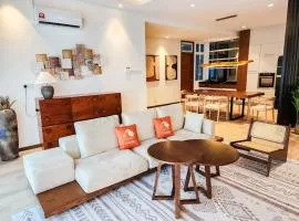 Railway Stylish Homestay (3BR3B) 6pax by Cowidea